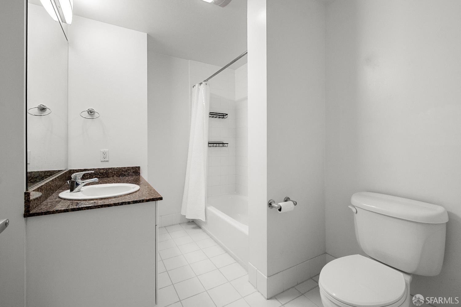 Photo #6: 426113201 Listing: Photo #6