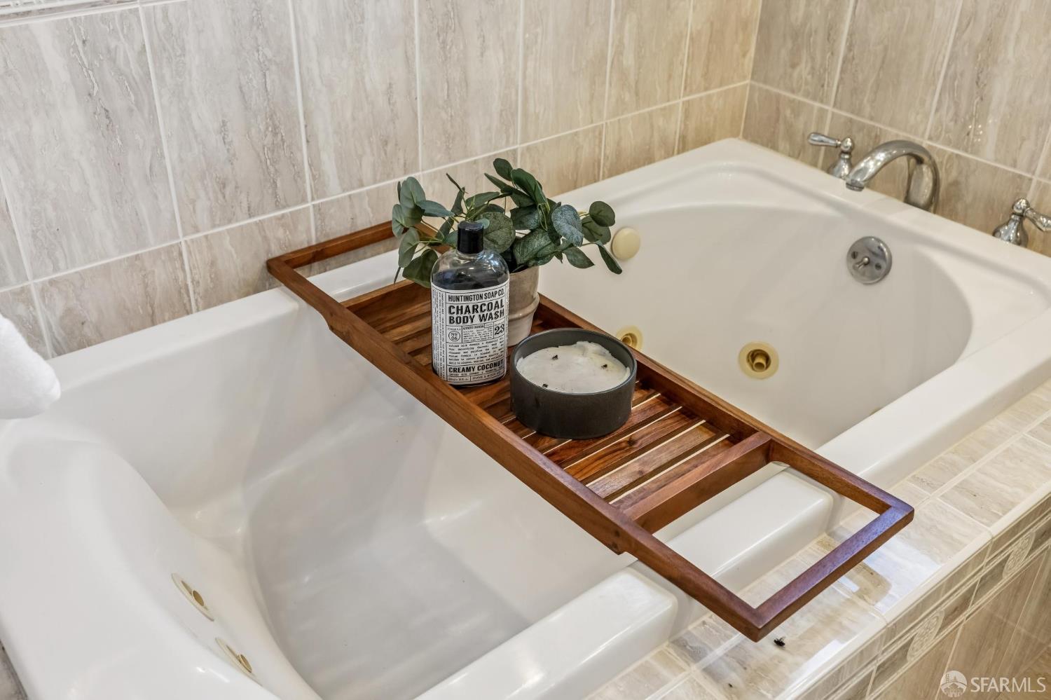 Detail Gallery Image 29 of 54 For 21 Lagunitas Dr, San Francisco,  CA 94132 - 3 Beds | 2/1 Baths