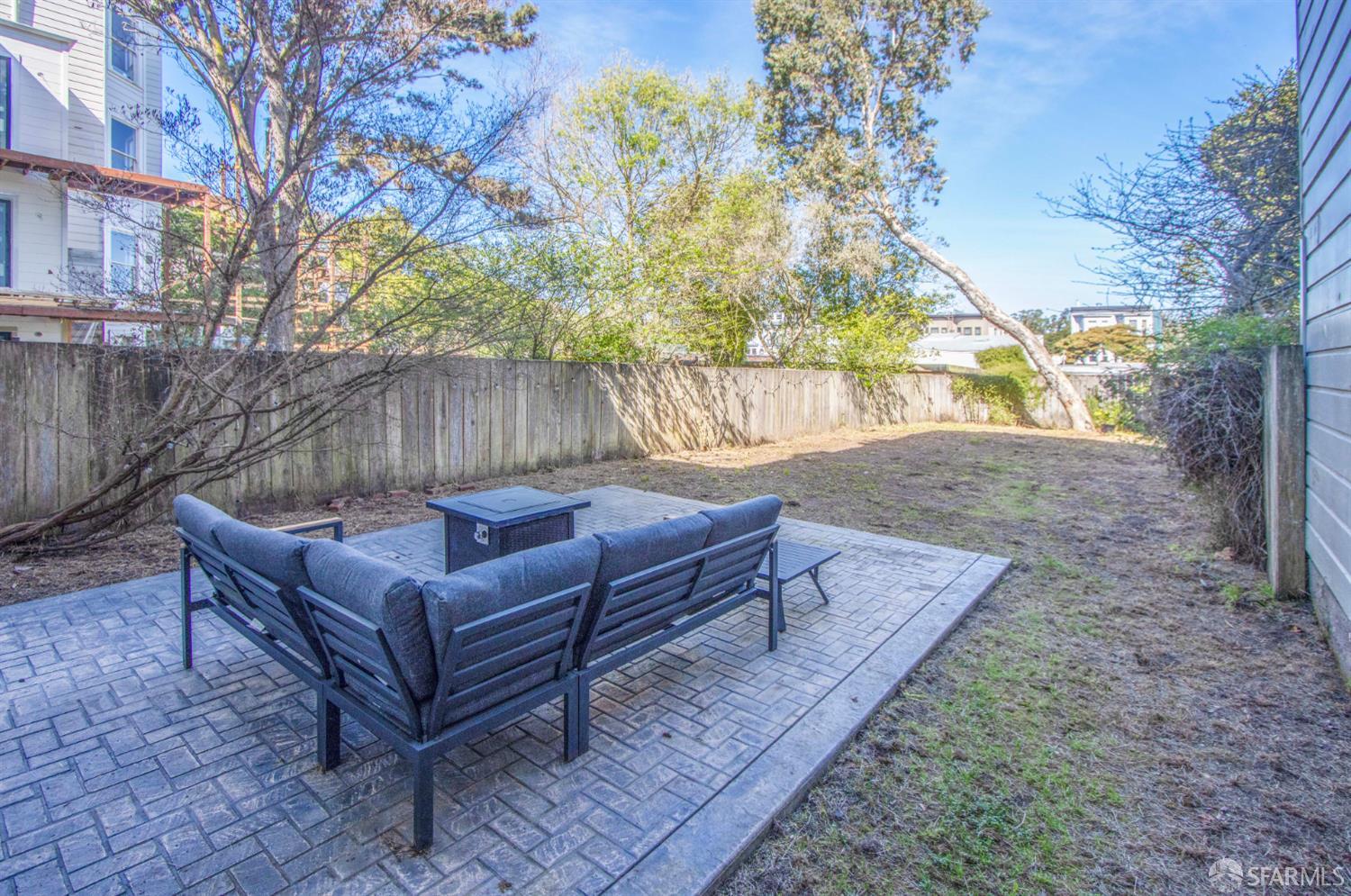 Photo #23: 426112995 Listing: Photo #23