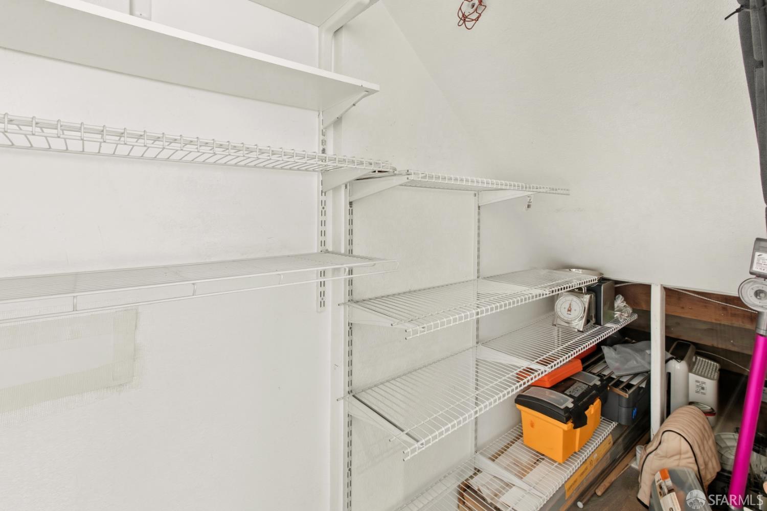 Photo #17: 426112915 Listing: Photo #17