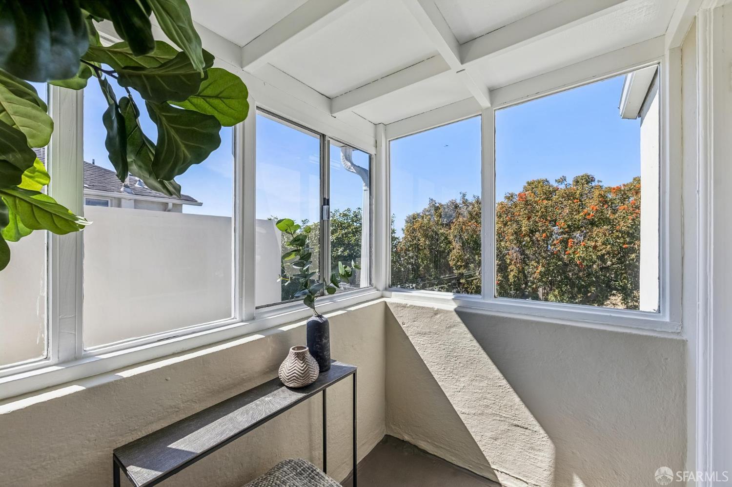 Detail Gallery Image 38 of 54 For 21 Lagunitas Dr, San Francisco,  CA 94132 - 3 Beds | 2/1 Baths