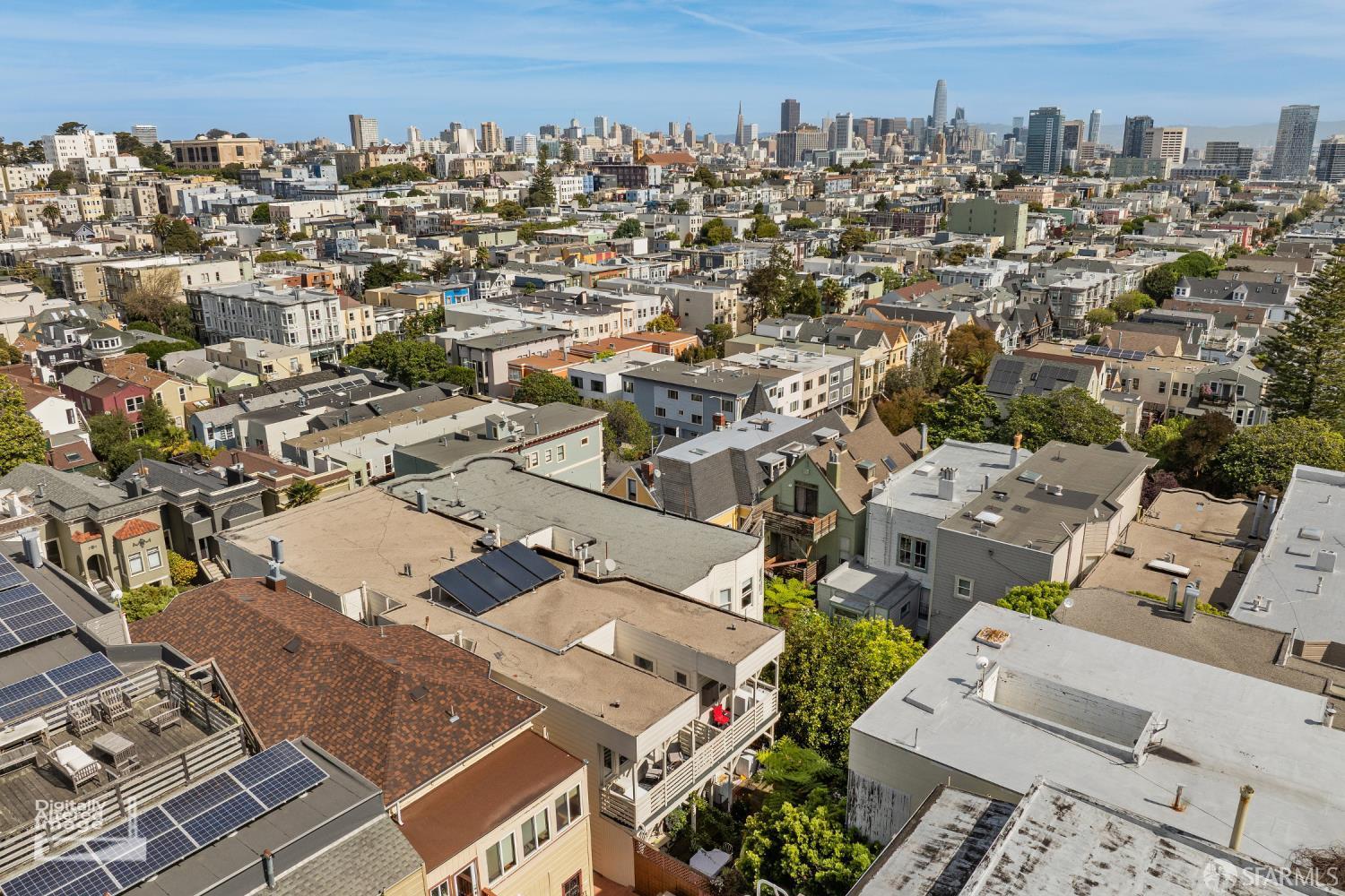 Detail Gallery Image 4 of 34 For 733 Waller St, San Francisco,  CA 94117 - – Beds | – Baths