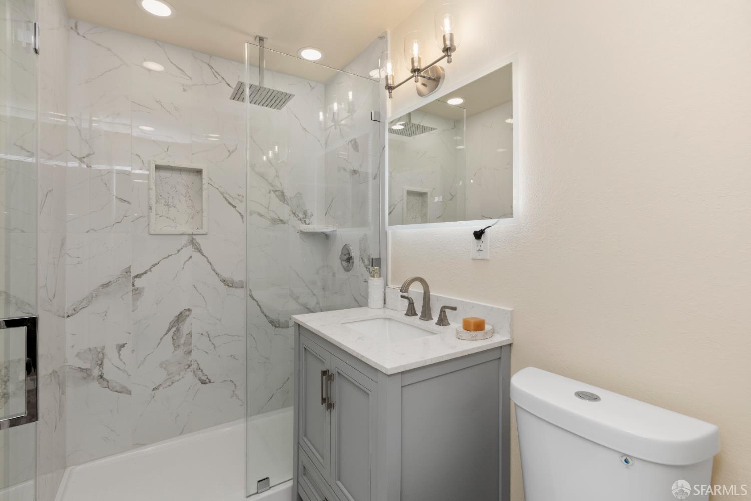 Detail Gallery Image 37 of 97 For 1247 Fitzgerald Ave, San Francisco,  CA 94124 - 4 Beds | 3 Baths