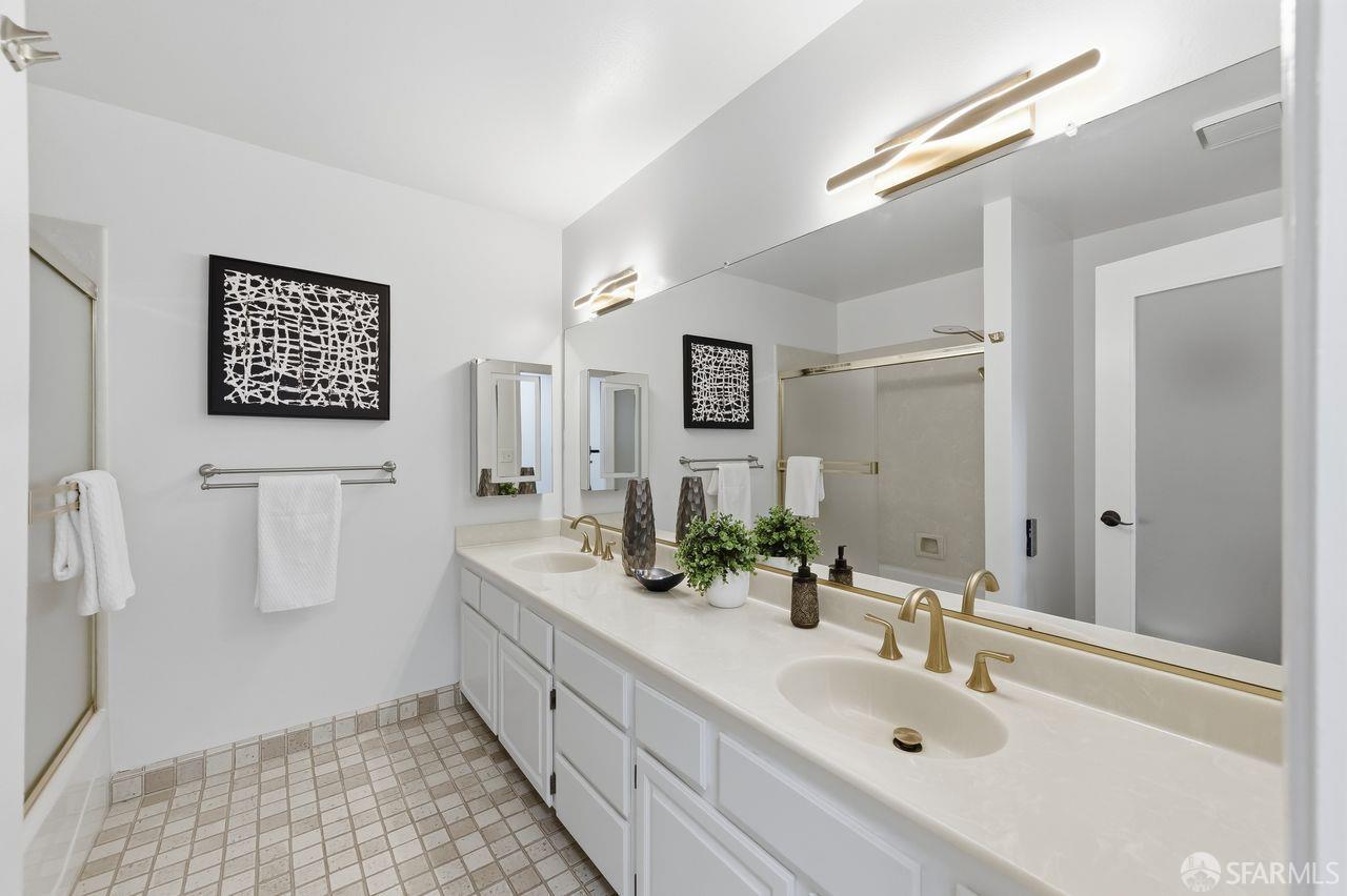 Detail Gallery Image 33 of 58 For 179 Bay View Dr, San Carlos,  CA 94070 - 3 Beds | 2/1 Baths