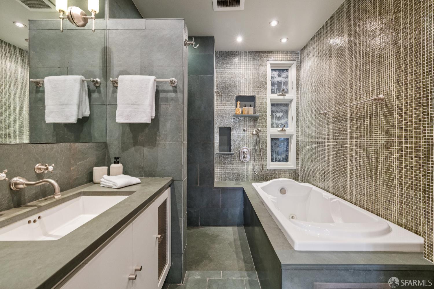 Photo #28: 425081201 Listing: Photo #28