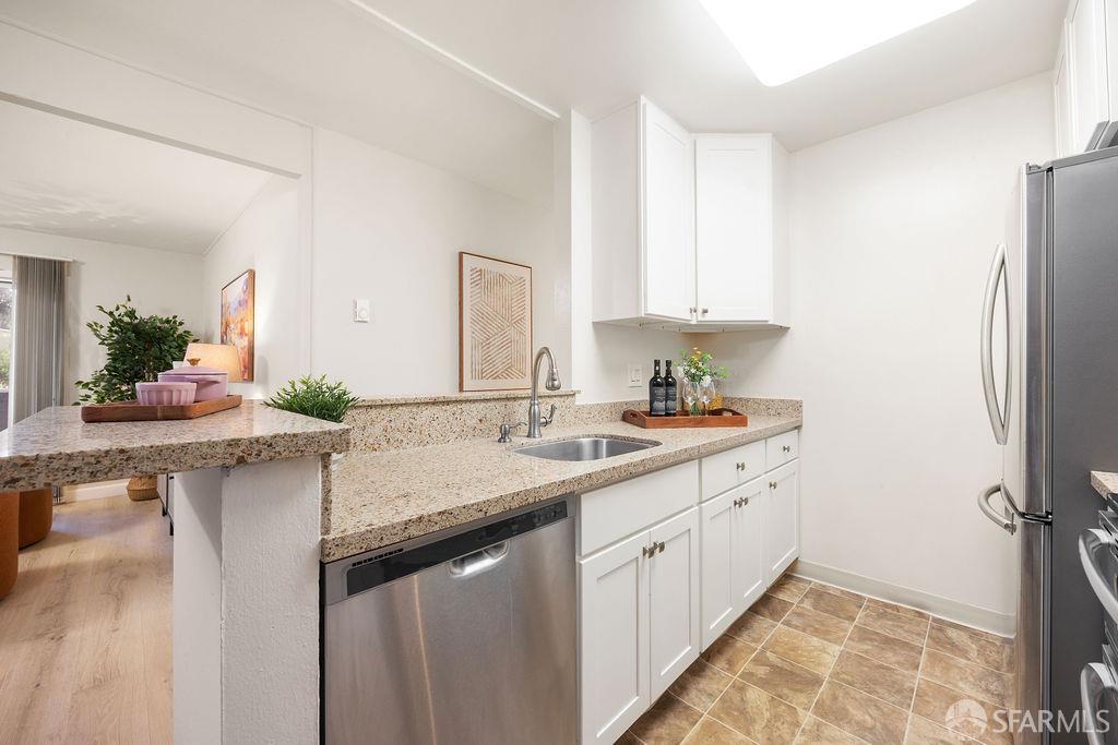 Detail Gallery Image 8 of 34 For 137 Piccadilly Pl a,  San Bruno,  CA 94066 - 2 Beds | 2 Baths