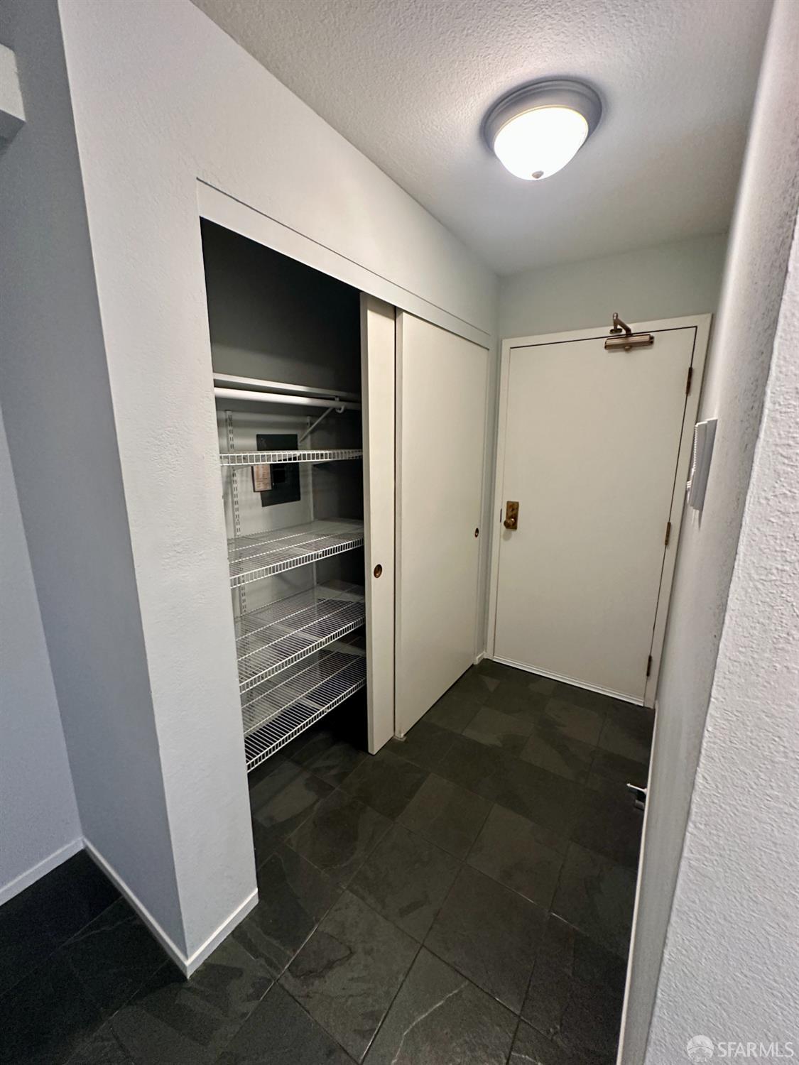 Detail Gallery Image 7 of 21 For 5177 Diamond Heights Blvd #113,  San Francisco,  CA 94131 - 1 Beds | 1 Baths