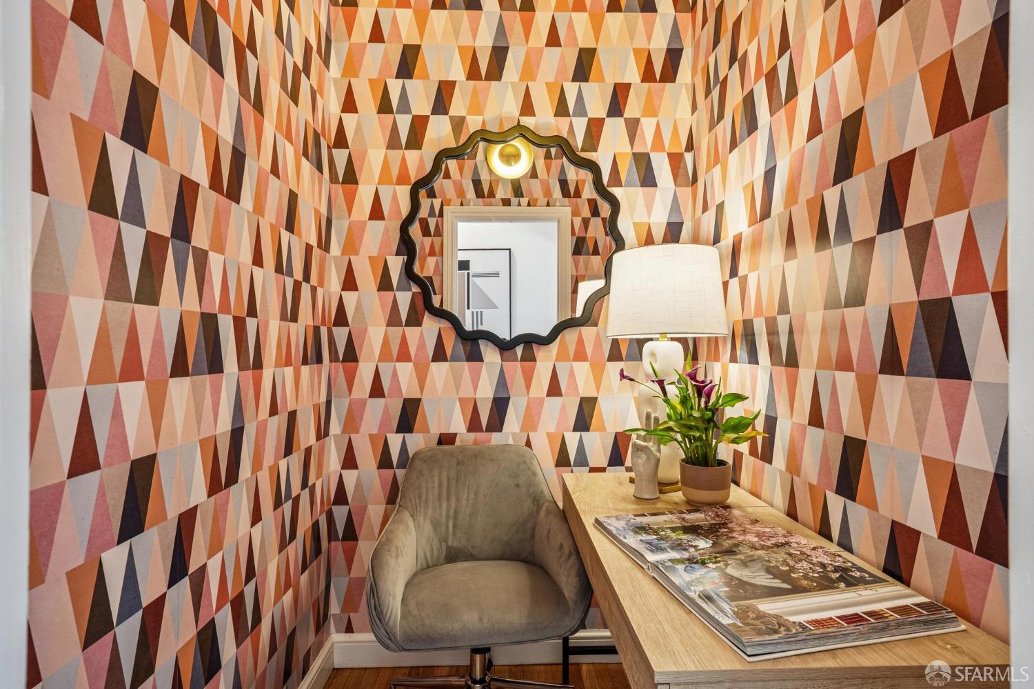 Detail Gallery Image 34 of 51 For 2165 Beach St #5,  San Francisco,  CA 94123 - 2 Beds | 2 Baths