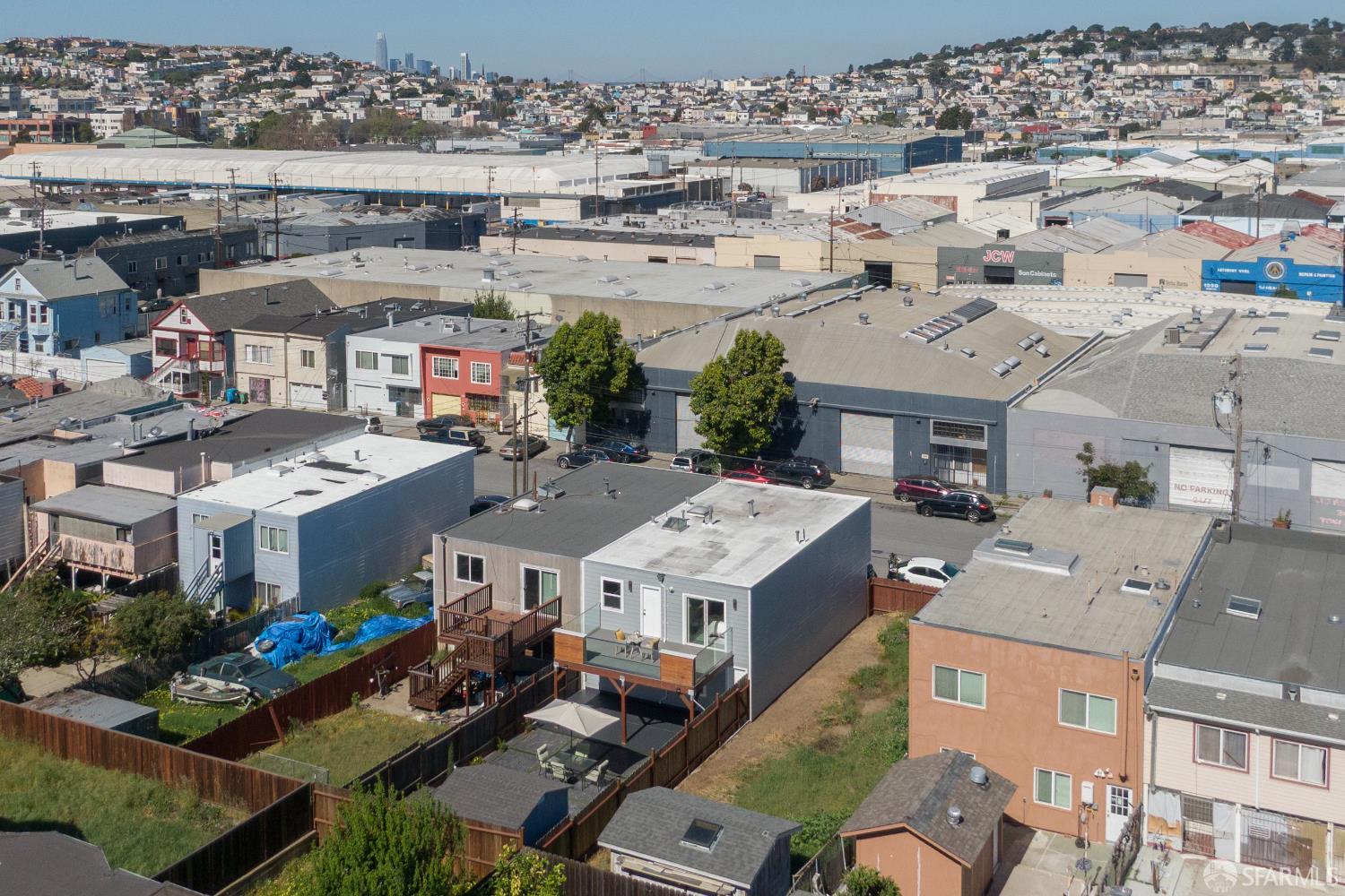 Detail Gallery Image 66 of 97 For 1247 Fitzgerald Ave, San Francisco,  CA 94124 - 4 Beds | 3 Baths