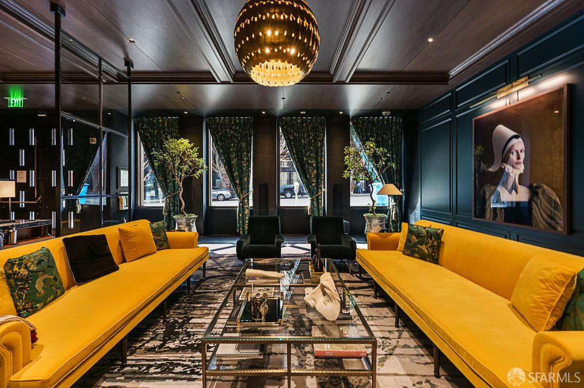 Photo #23: 426113307 Listing: Photo #23