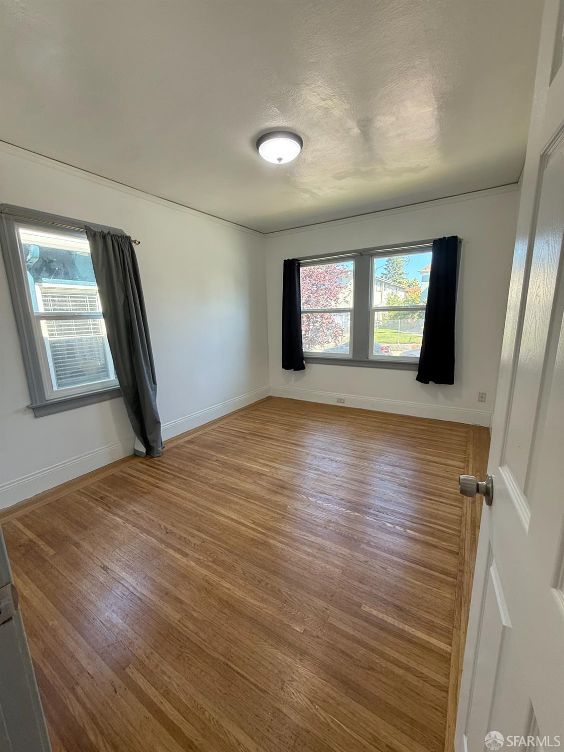 Detail Gallery Image 23 of 41 For 3331 Davis St, Oakland,  CA 94601 - 2 Beds | 1 Baths