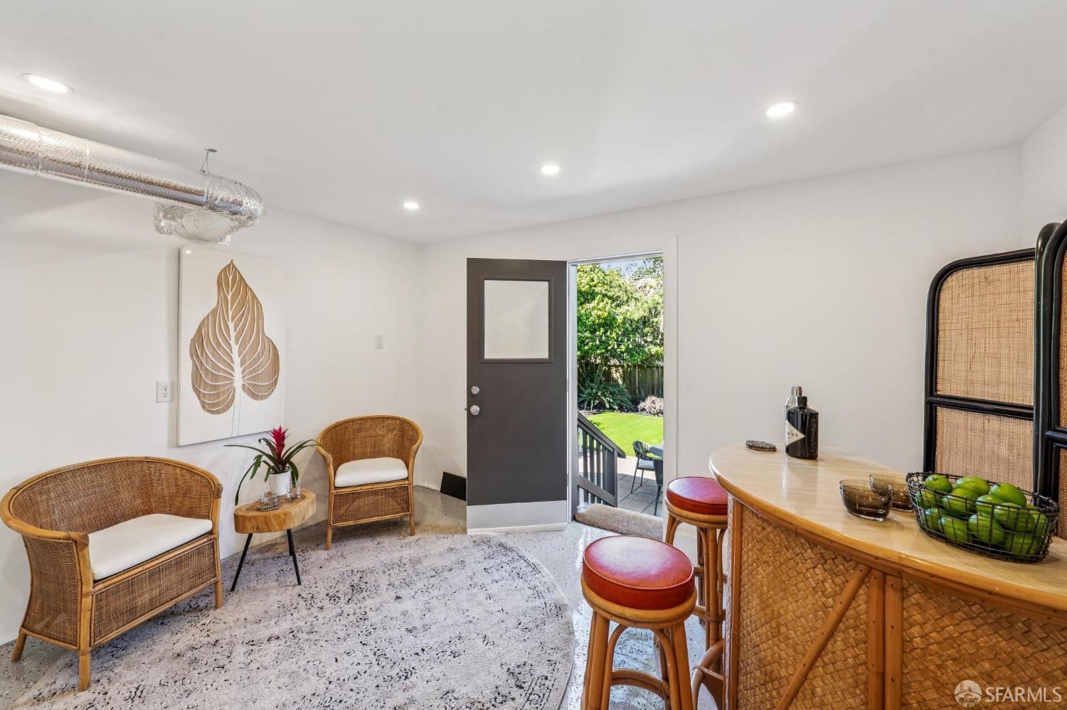 Detail Gallery Image 40 of 56 For 100 Chaves Ave, San Francisco,  CA 94127 - 2 Beds | 2 Baths