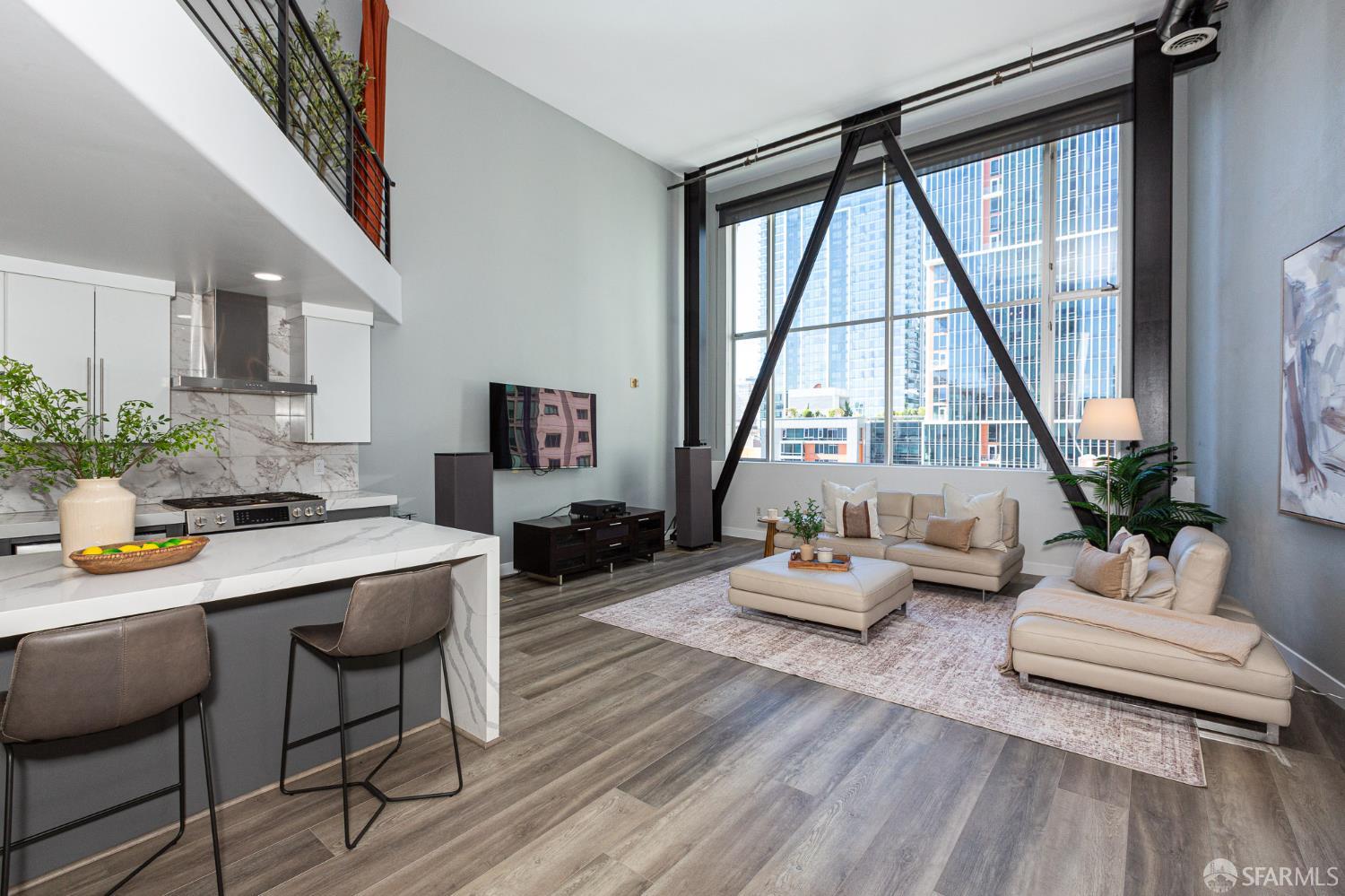 Photo #8: 426110365 Listing: Photo #8