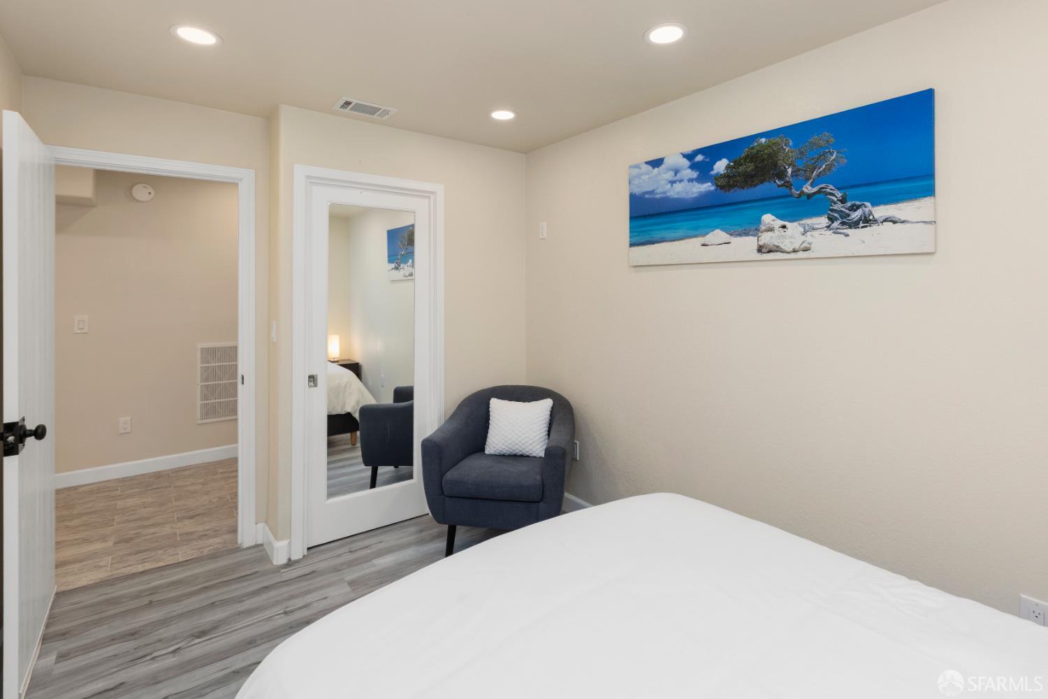 Detail Gallery Image 43 of 97 For 1247 Fitzgerald Ave, San Francisco,  CA 94124 - 4 Beds | 3 Baths