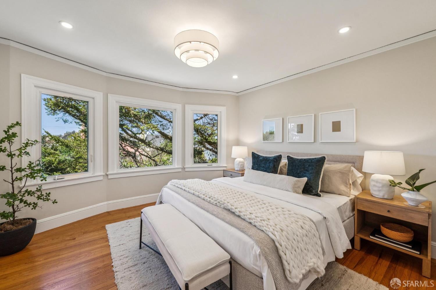 Detail Gallery Image 23 of 56 For 100 Chaves Ave, San Francisco,  CA 94127 - 2 Beds | 2 Baths