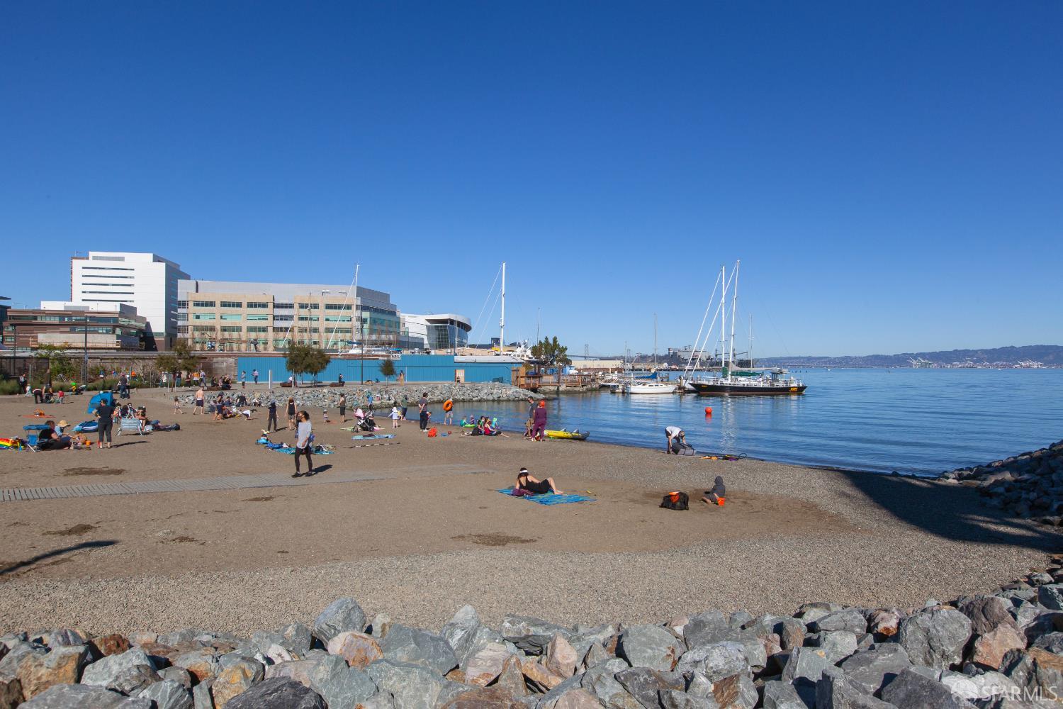 Detail Gallery Image 94 of 97 For 1247 Fitzgerald Ave, San Francisco,  CA 94124 - 4 Beds | 3 Baths