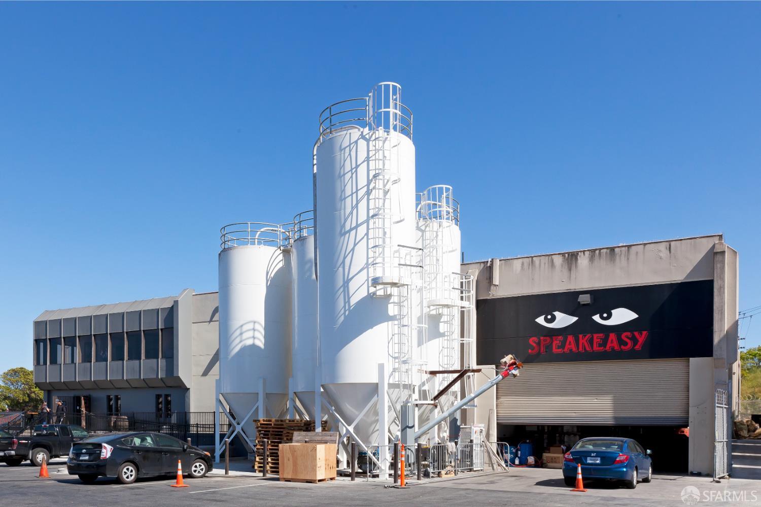 Detail Gallery Image 84 of 97 For 1247 Fitzgerald Ave, San Francisco,  CA 94124 - 4 Beds | 3 Baths