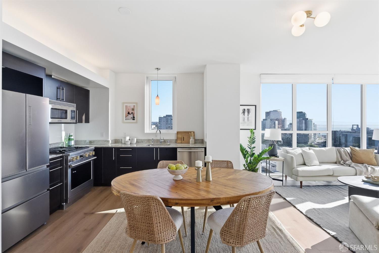 Photo #10: 426113178 Listing: Photo #10