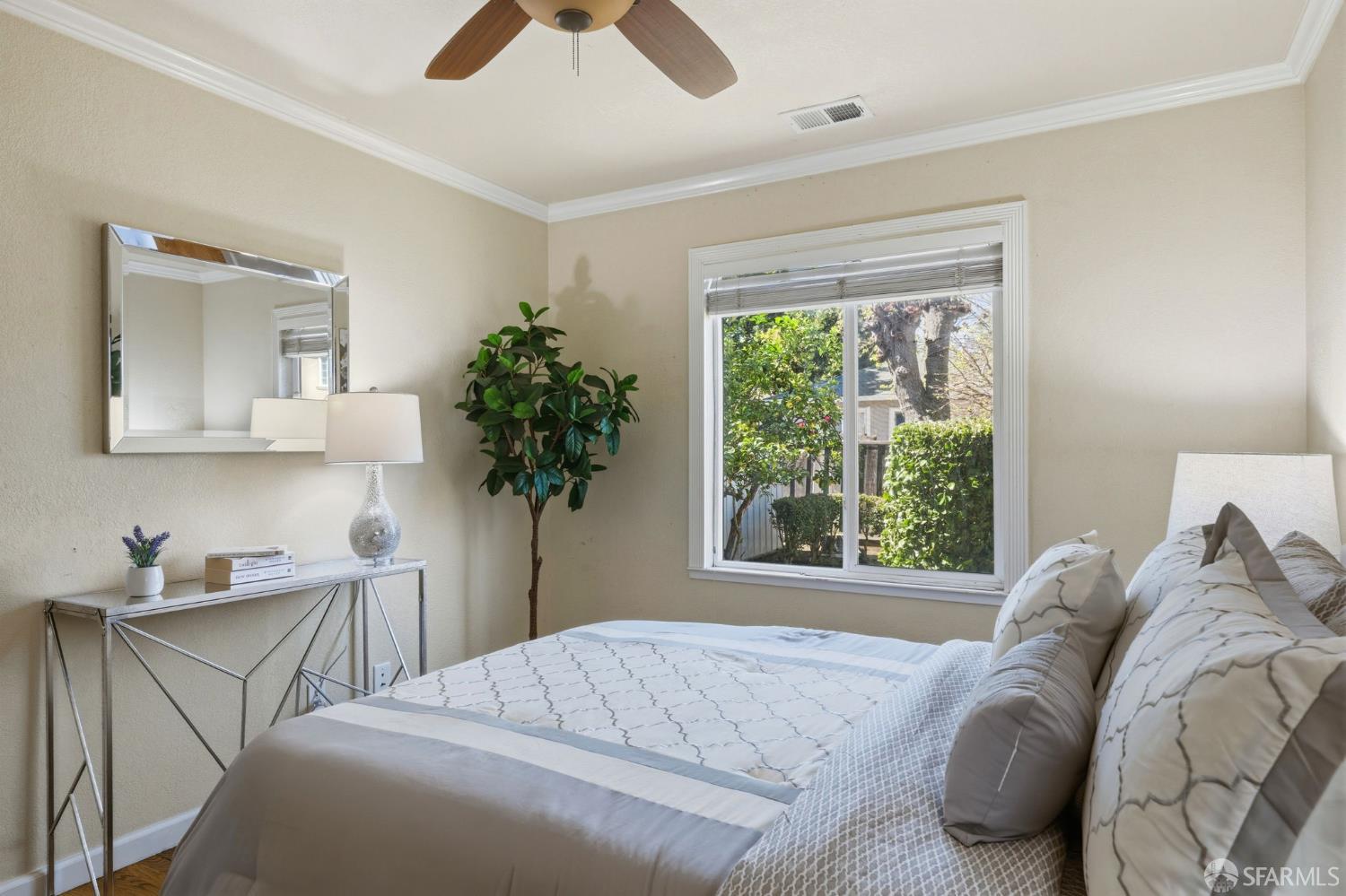 Detail Gallery Image 30 of 55 For 219 Verbena Dr, East Palo Alto,  CA 94303 - 3 Beds | 1 Baths