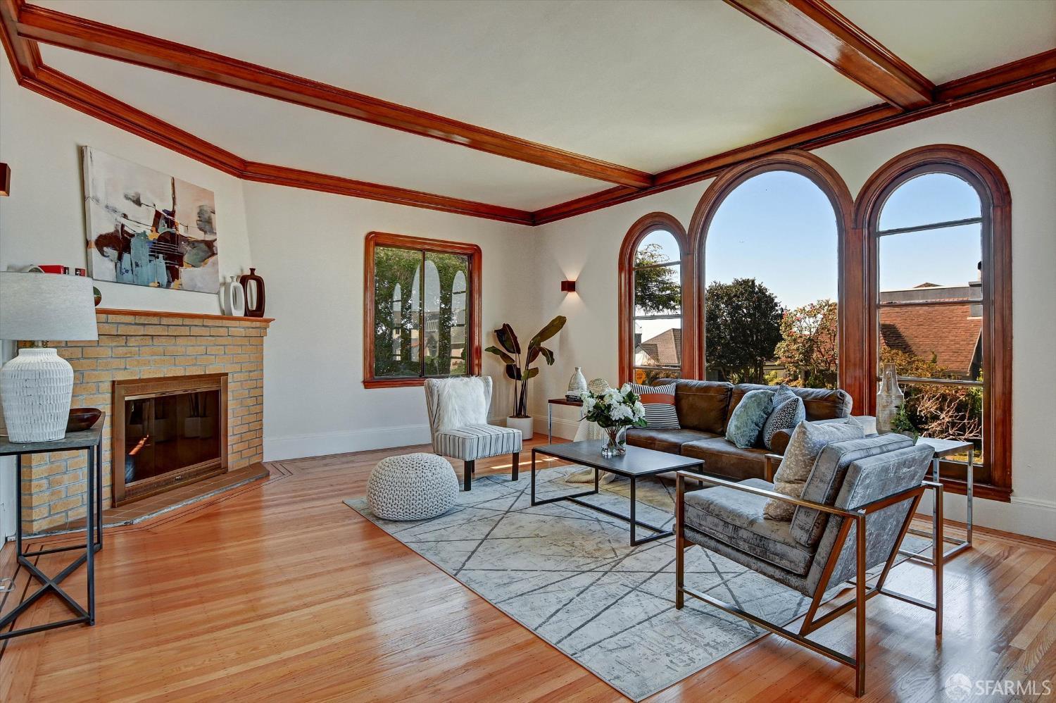 Detail Gallery Image 13 of 59 For 301 Santa Ana Ave, San Francisco,  CA 94127 - 3 Beds | 2 Baths