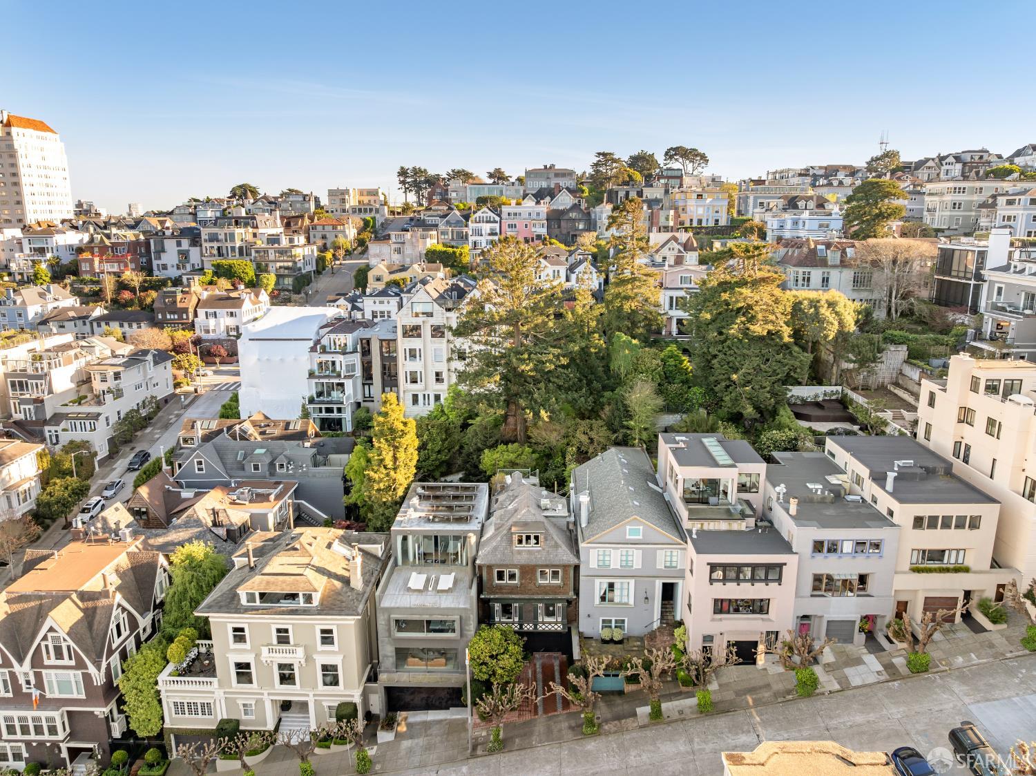 Detail Gallery Image 76 of 78 For 2535 Vallejo St, San Francisco,  CA 94123 - 3 Beds | 3/2 Baths