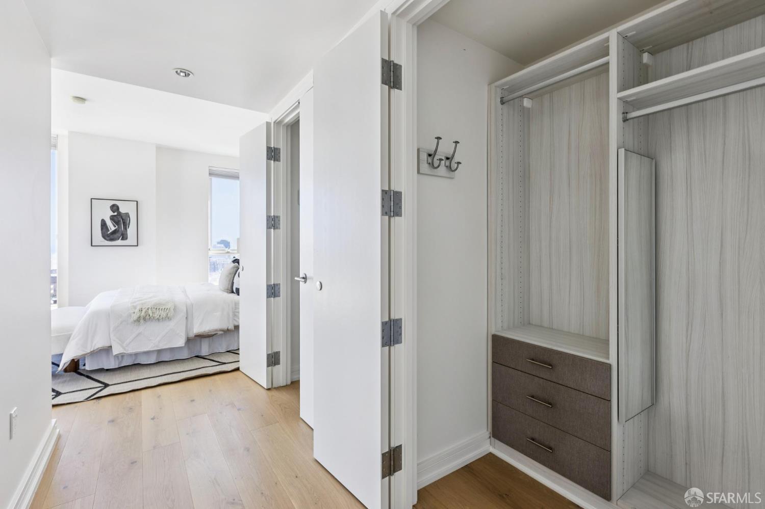 Photo #18: 426108116 Listing: Photo #18