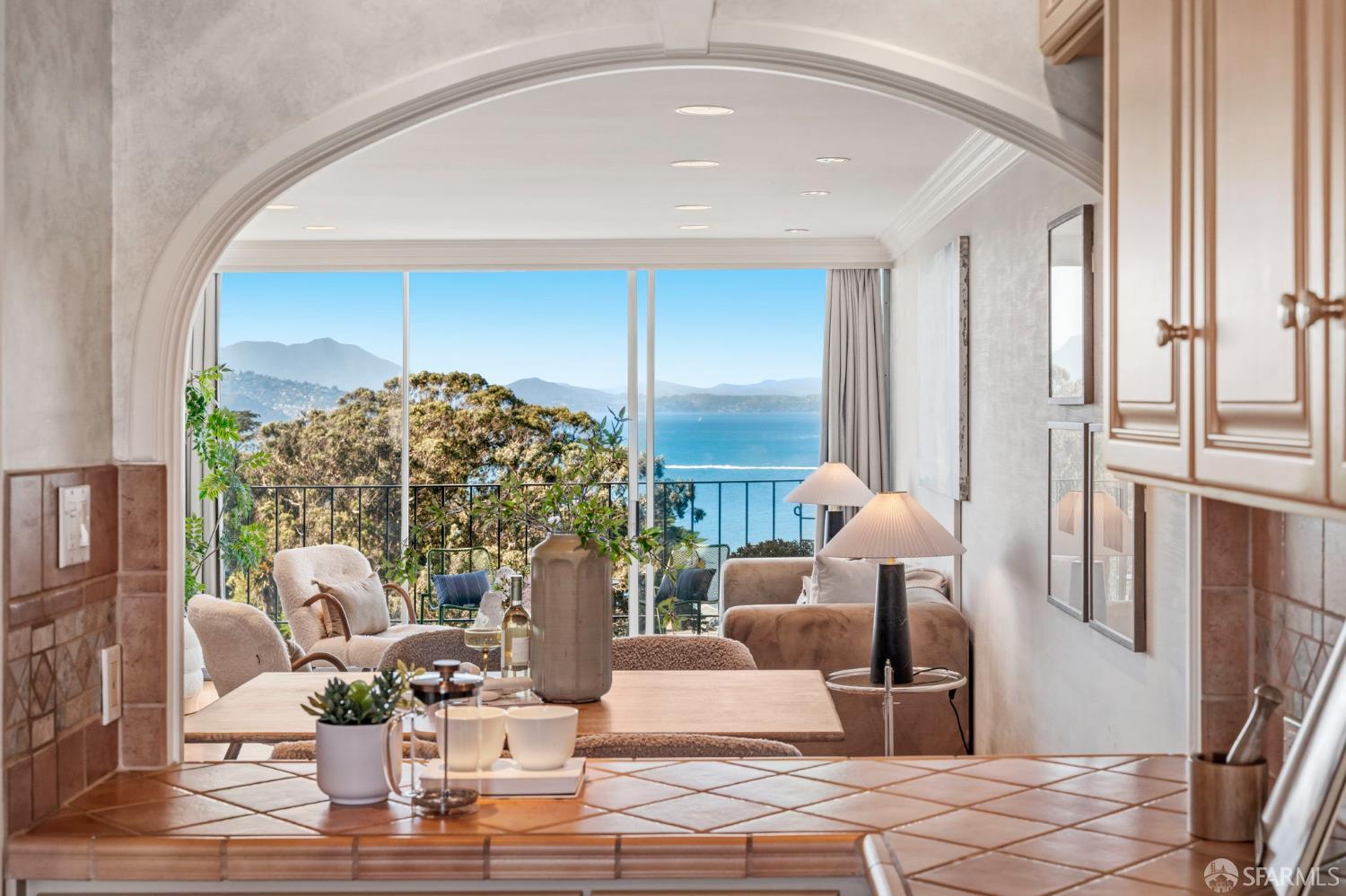 Photo #16: 426112495 Listing: Photo #16