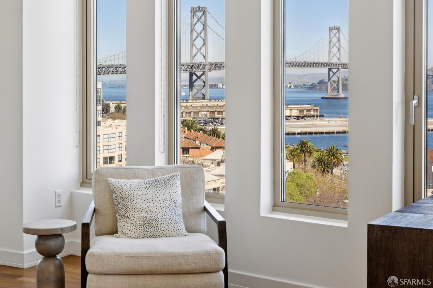 Photo #3: 426113756 Listing: Photo #3