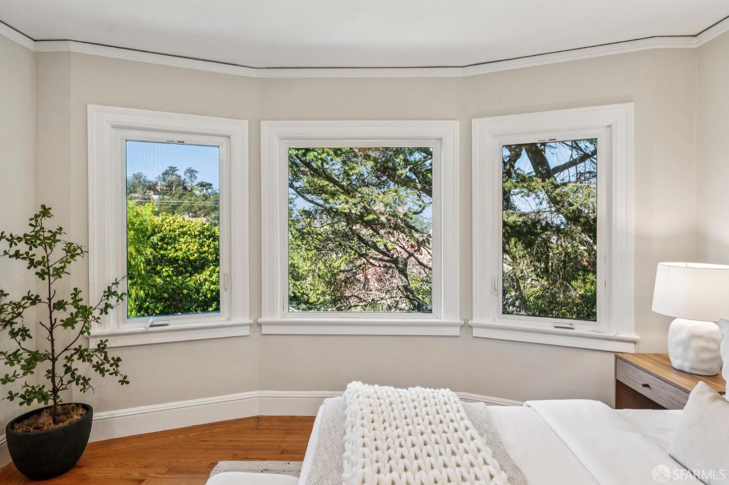 Detail Gallery Image 25 of 56 For 100 Chaves Ave, San Francisco,  CA 94127 - 2 Beds | 2 Baths