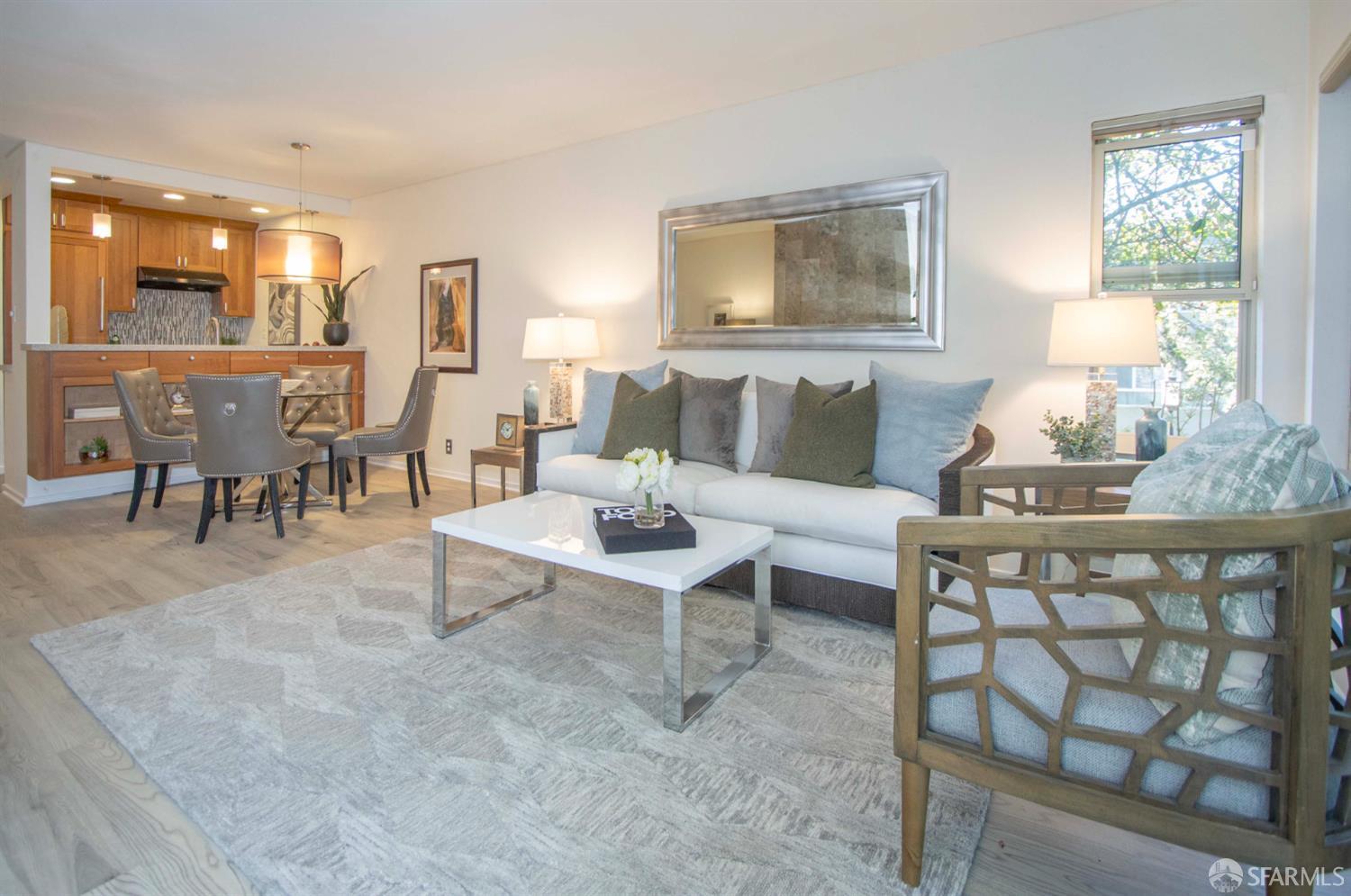 Photo #11: 426112924 Listing: Photo #11