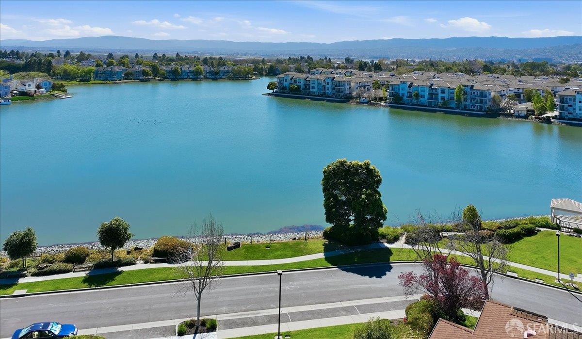 Detail Gallery Image 81 of 82 For 332 Mindanao Dr, Redwood City,  CA 94065 - 3 Beds | 2/1 Baths