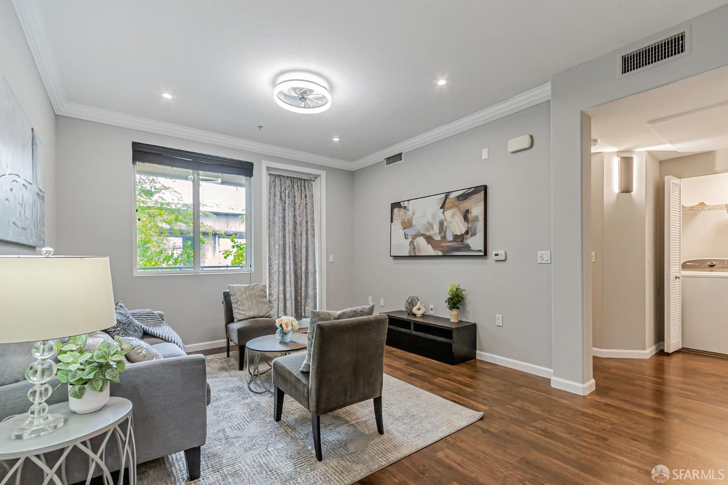 Detail Gallery Image 8 of 43 For 1101 S Main St #216,  Milpitas,  CA 95035 - 2 Beds | 2 Baths