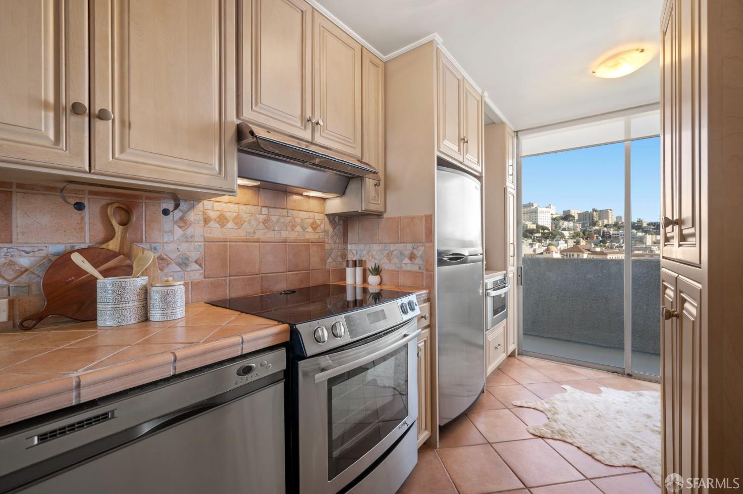 Photo #19: 426112495 Listing: Photo #19