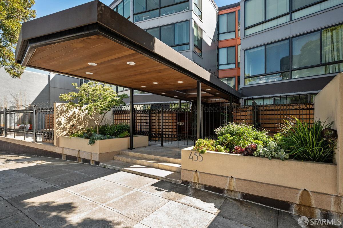 Photo #28: 426112279 Listing: Photo #28