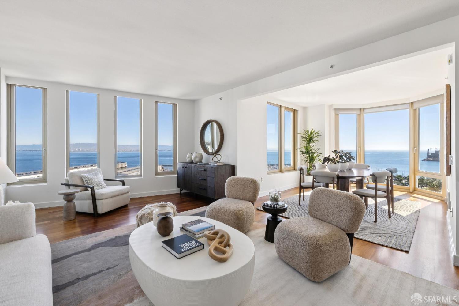 88 King Street # 1205