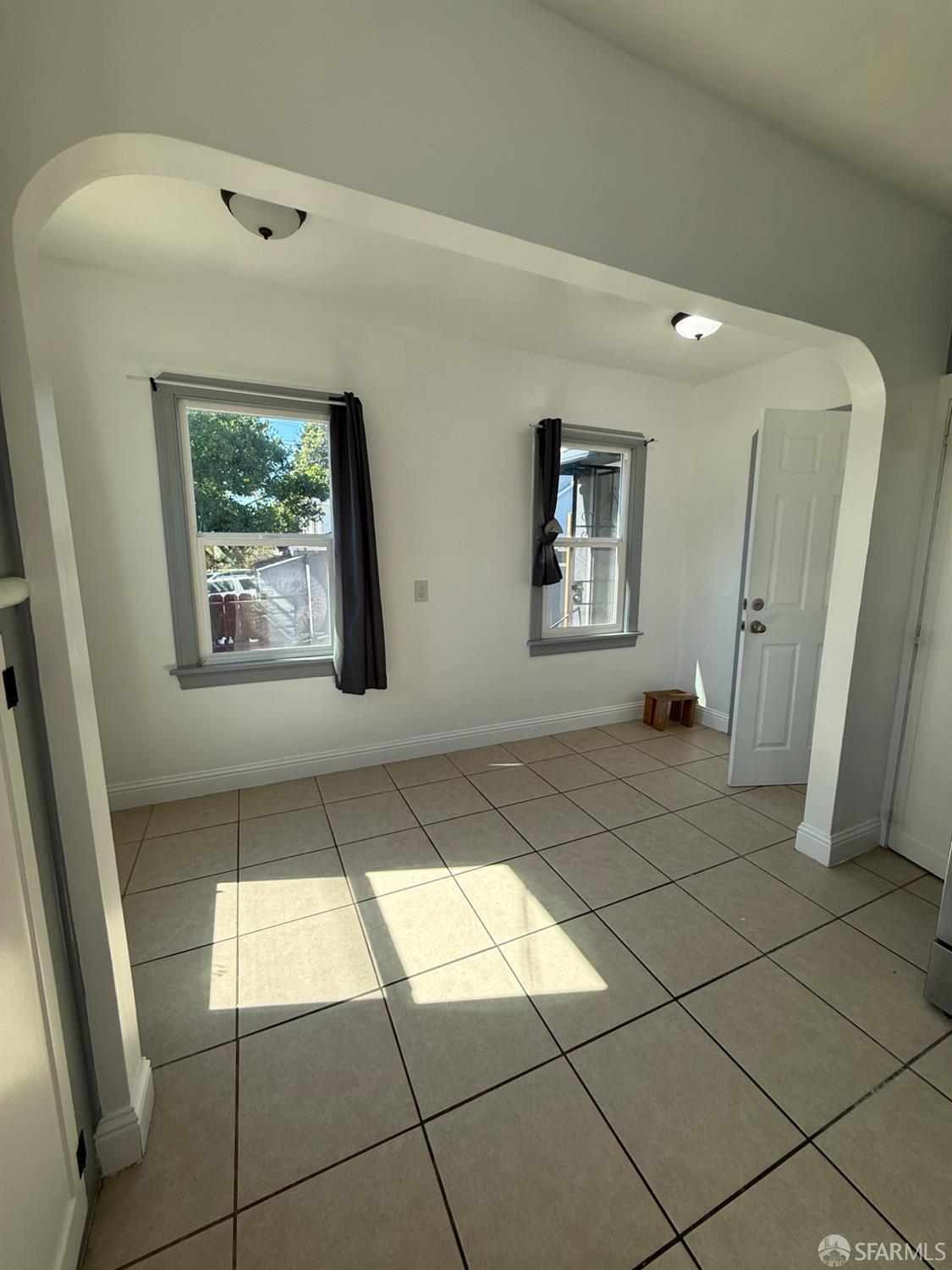 Detail Gallery Image 34 of 41 For 3331 Davis St, Oakland,  CA 94601 - 2 Beds | 1 Baths