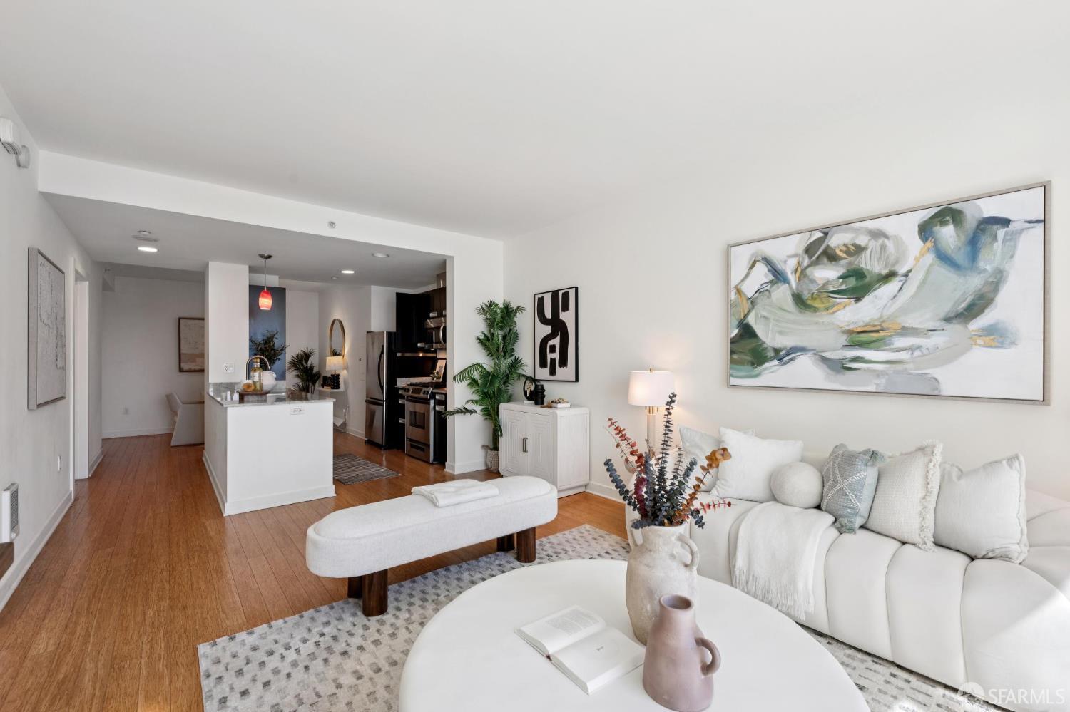 Photo #6: 426113464 Listing: Photo #6