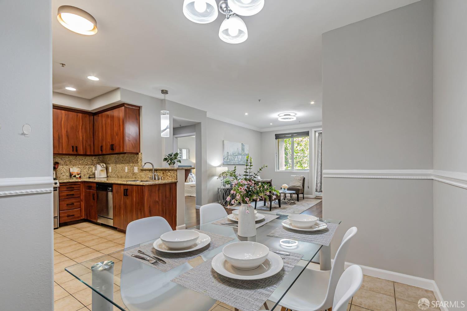 Detail Gallery Image 18 of 43 For 1101 S Main St #216,  Milpitas,  CA 95035 - 2 Beds | 2 Baths