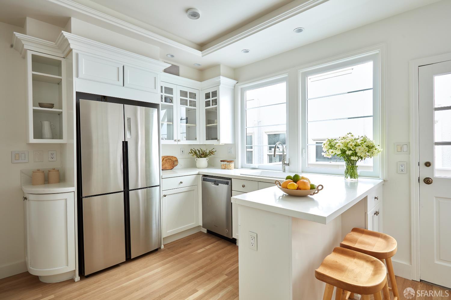 Photo #8: 426113616 Listing: Photo #8