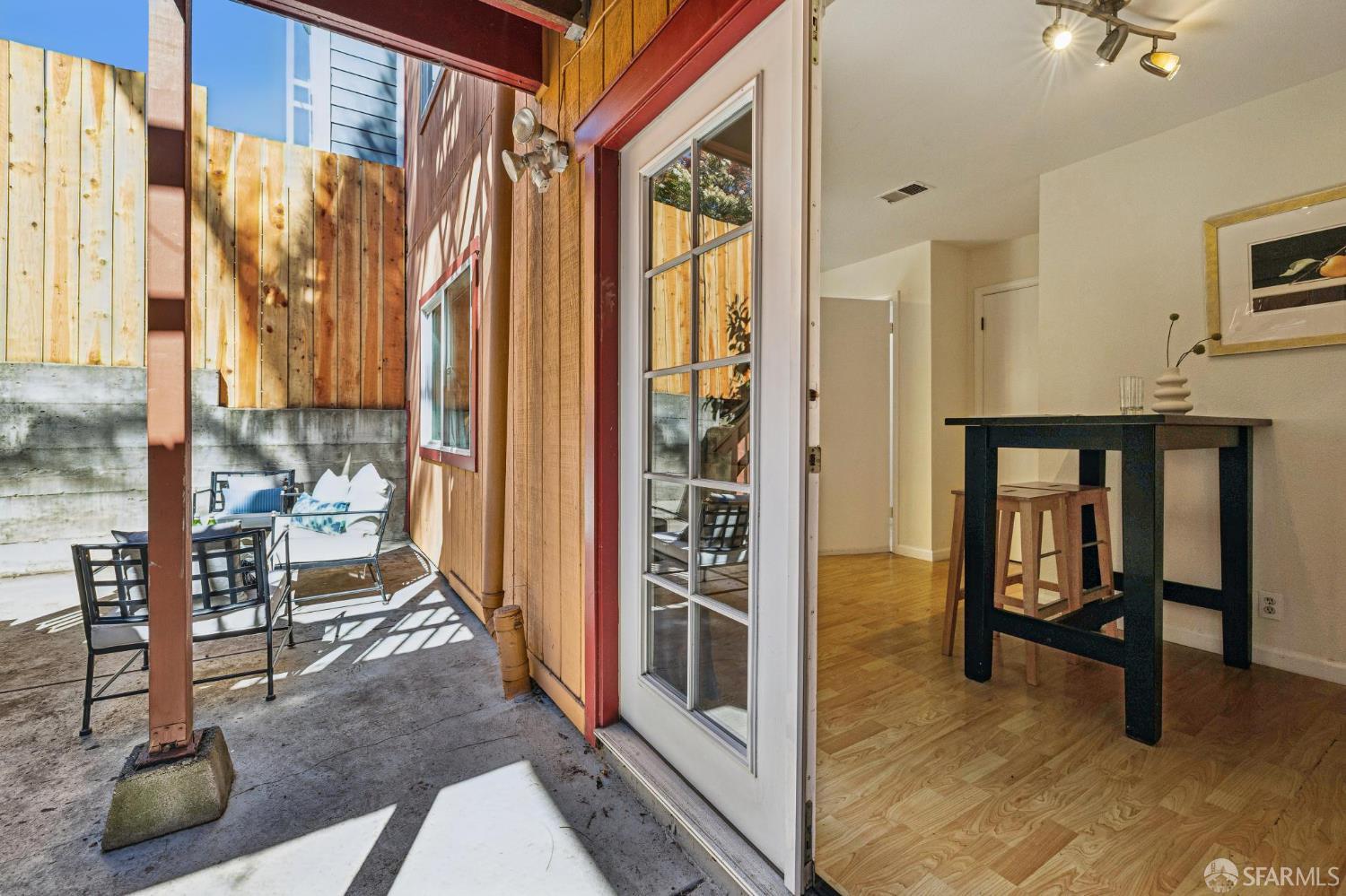 Detail Gallery Image 53 of 82 For 532 Franconia St, San Francisco,  CA 94110 - 5 Beds | 4 Baths