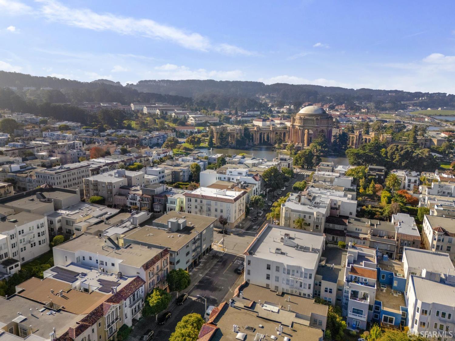 Detail Gallery Image 49 of 51 For 2165 Beach St #5,  San Francisco,  CA 94123 - 2 Beds | 2 Baths