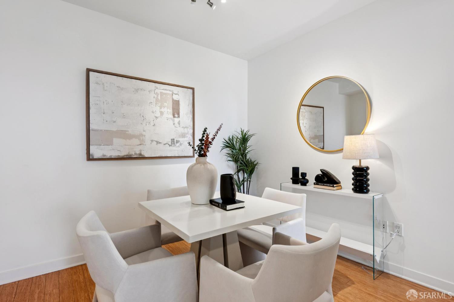 Photo #13: 426113464 Listing: Photo #13