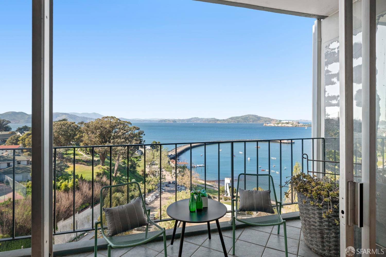 Photo #7: 426112495 Listing: Photo #7