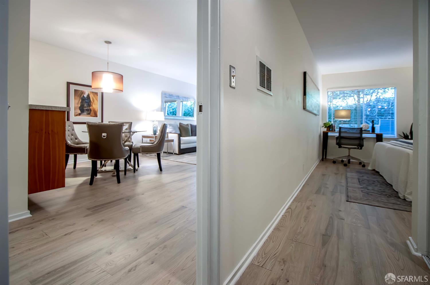 Photo #16: 426112924 Listing: Photo #16