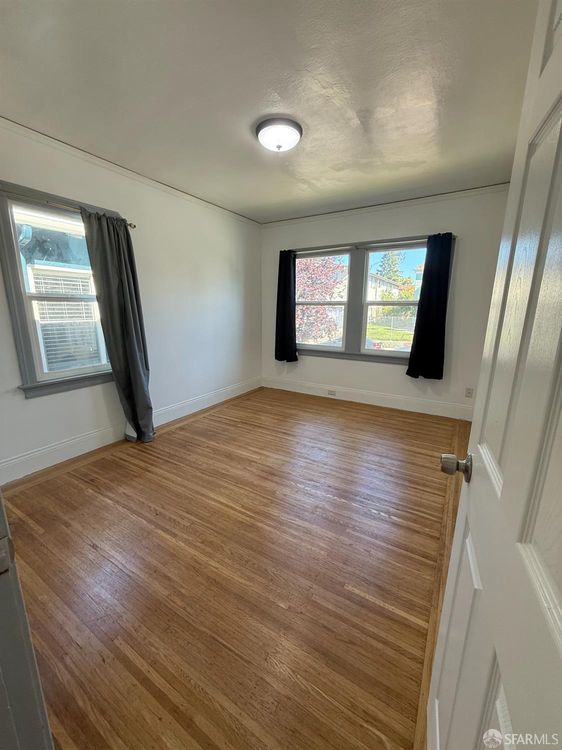 Detail Gallery Image 22 of 41 For 3331 Davis St, Oakland,  CA 94601 - 2 Beds | 1 Baths