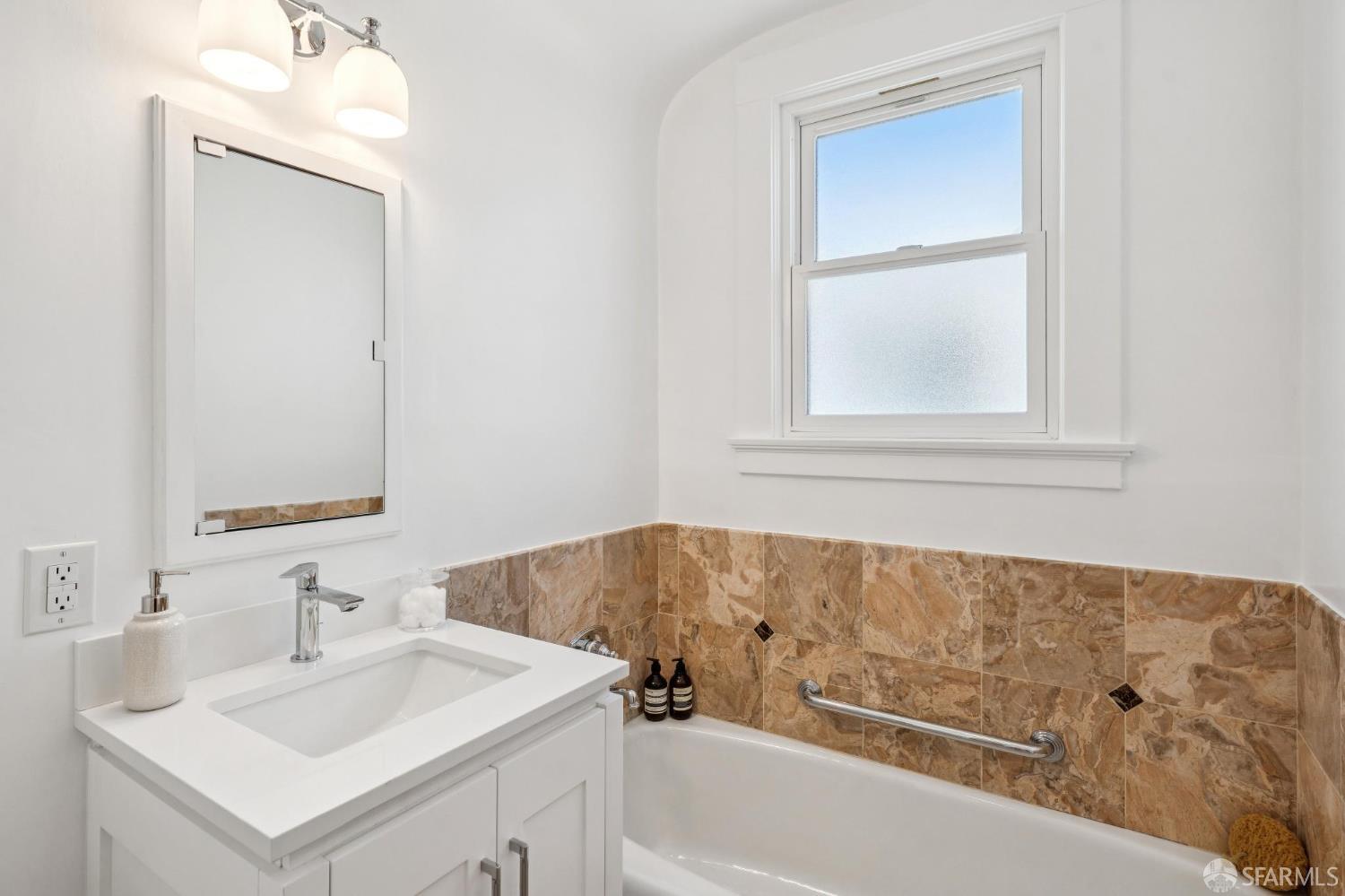 Detail Gallery Image 30 of 56 For 100 Chaves Ave, San Francisco,  CA 94127 - 2 Beds | 2 Baths