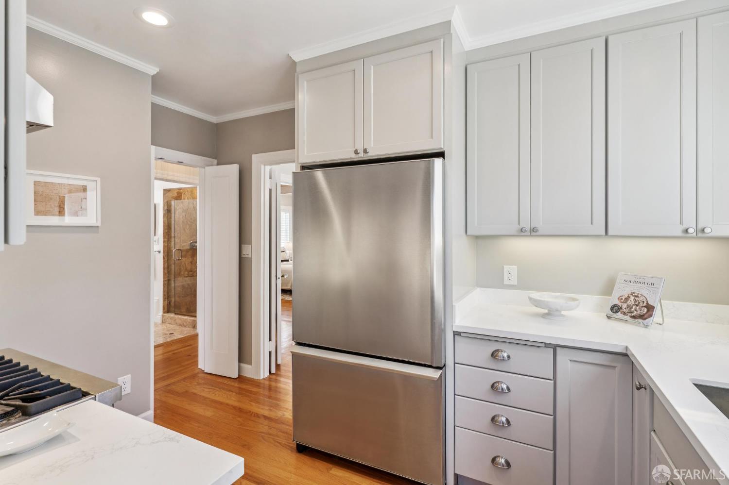 Detail Gallery Image 19 of 56 For 100 Chaves Ave, San Francisco,  CA 94127 - 2 Beds | 2 Baths