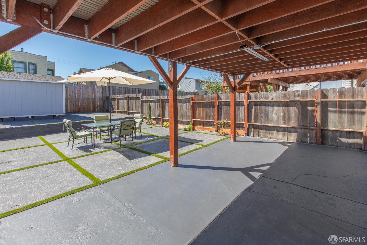 Detail Gallery Image 47 of 97 For 1247 Fitzgerald Ave, San Francisco,  CA 94124 - 4 Beds | 3 Baths