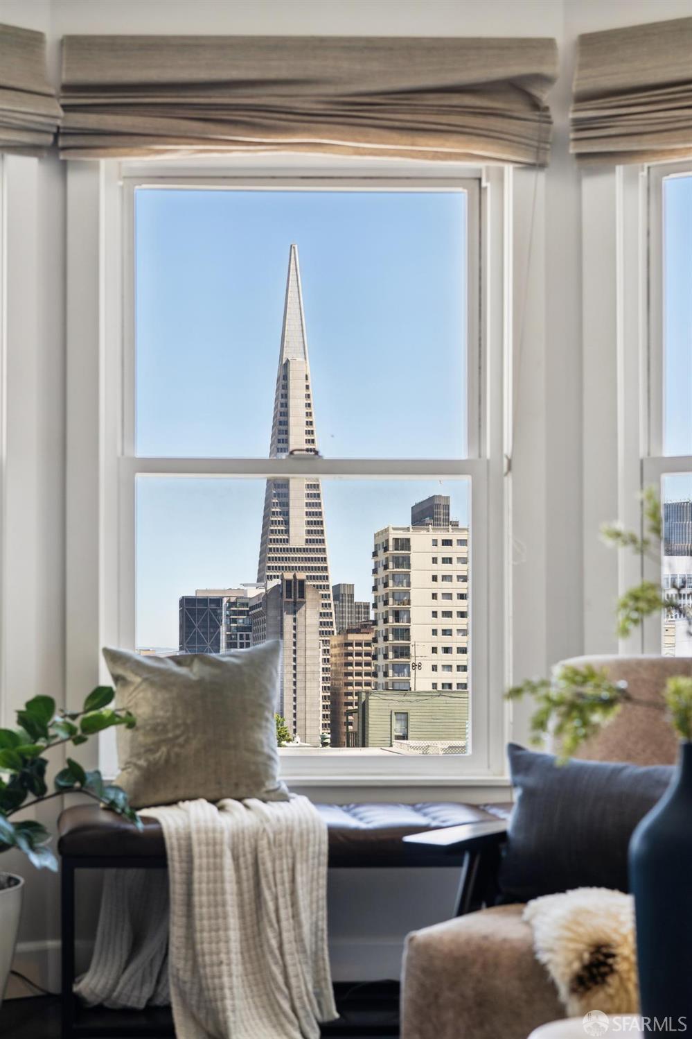 Photo #4: 426113354 Listing: Photo #4