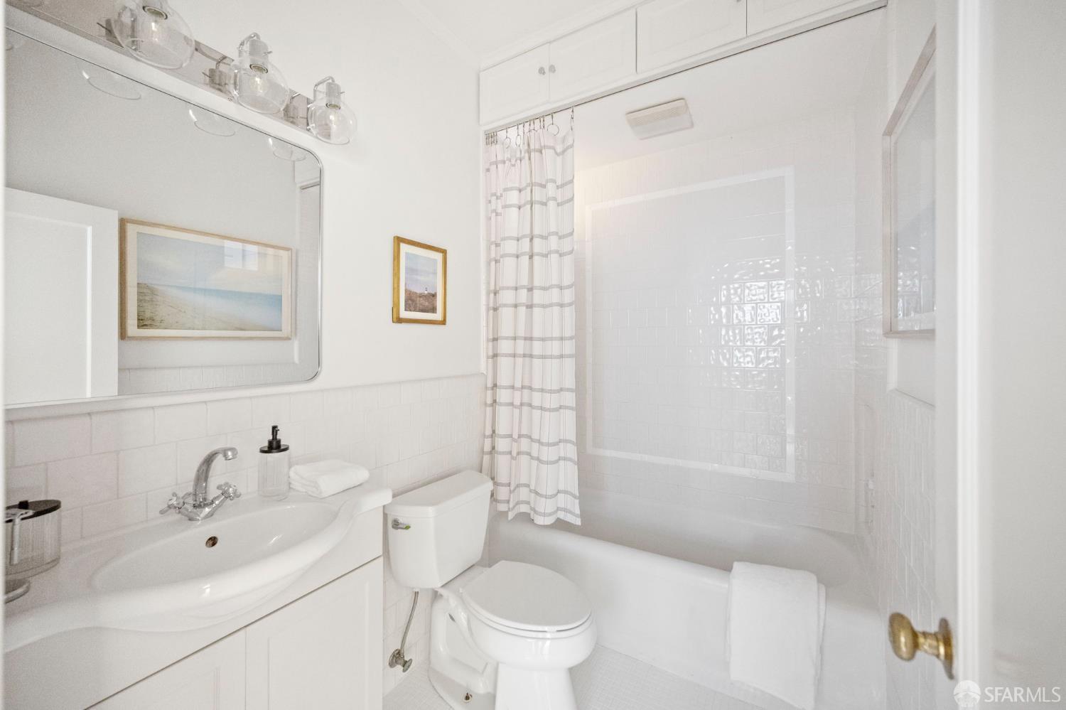 Photo #14: 426113249 Listing: Photo #14